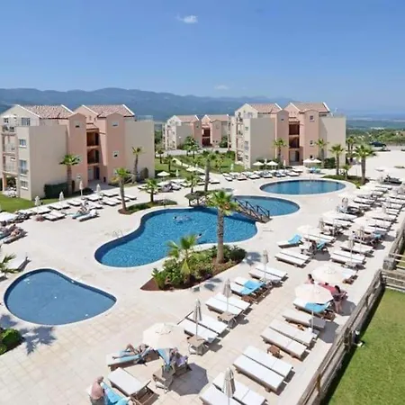 Private Dublex In Wyndham Kusadasi